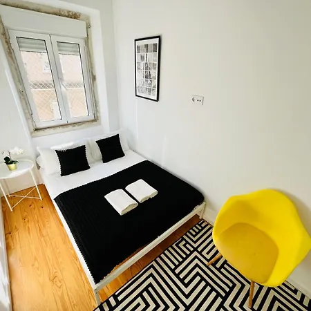 High Standard Flat Lisbon, Memorable *