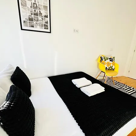 High Standard Flat Lisbon, Memorable